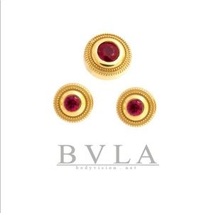 BVLA millgrain ruby bezel